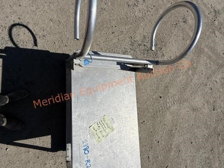 rol-away-warehouse-stock-picker-cart-image-7