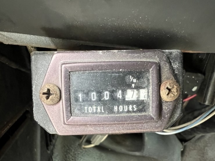 1992-ford-f700-image-22