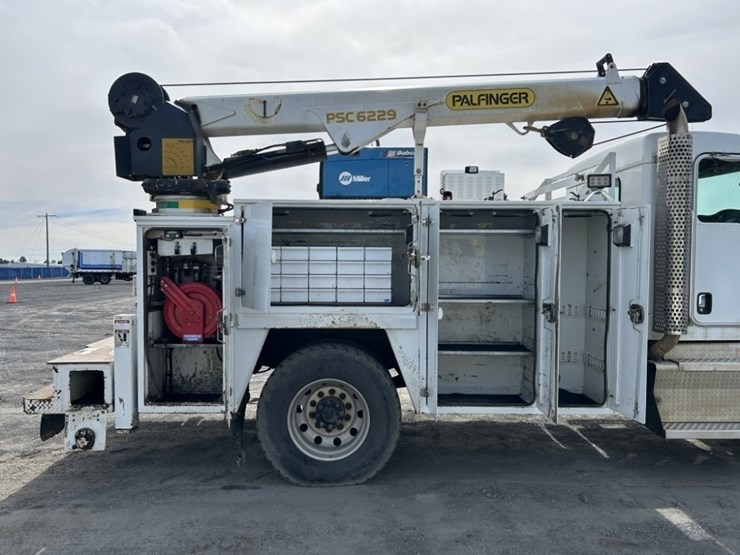 2014-vmac-predatair-image-34