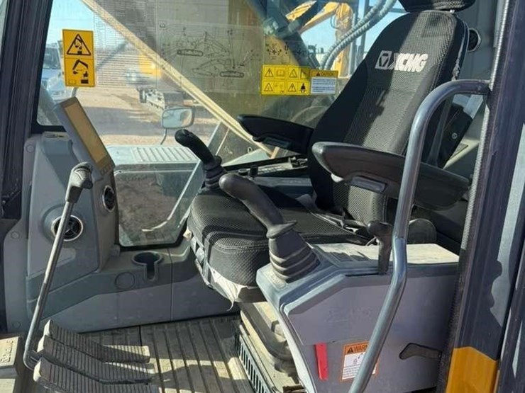 2022-xcmg-xe360u-image-19