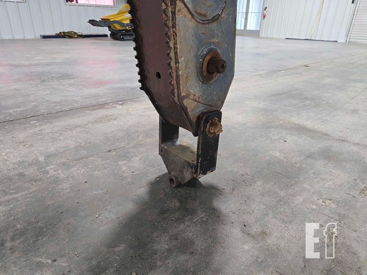 2011-deere-310j-image-14