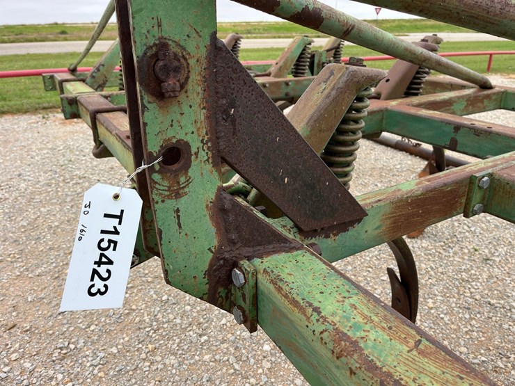 john-deere-1610-image-3