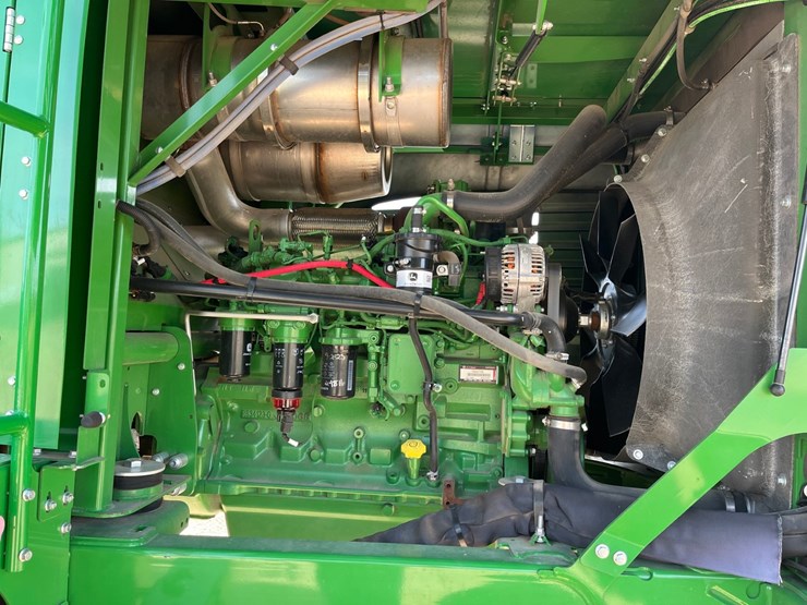 2023-john-deere-w235r-image-26