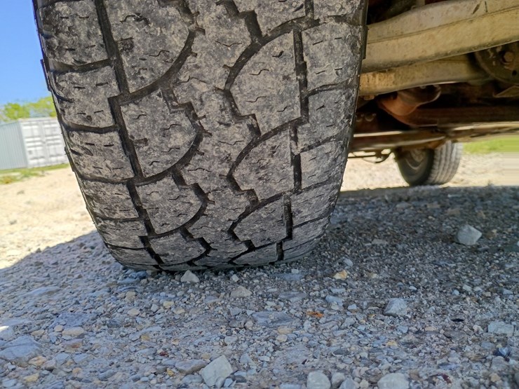 2008-chevrolet-tahoe-image-80