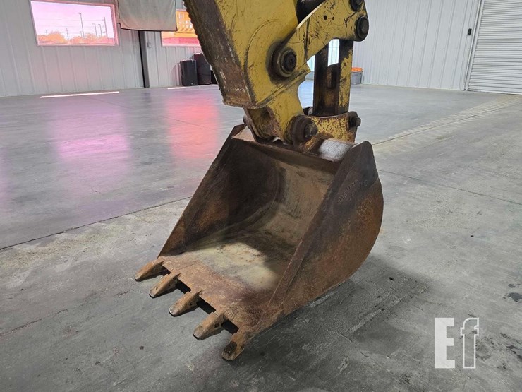 2007-caterpillar-420e-image-14