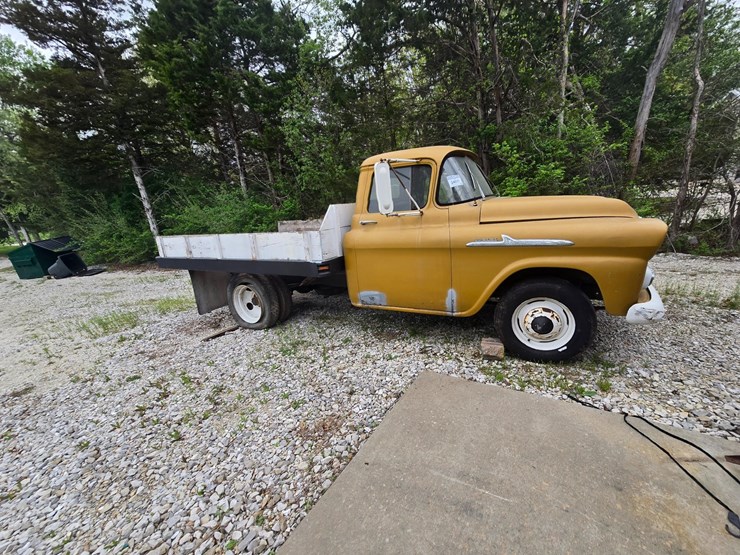 1958-chevrolet-apache-image-19