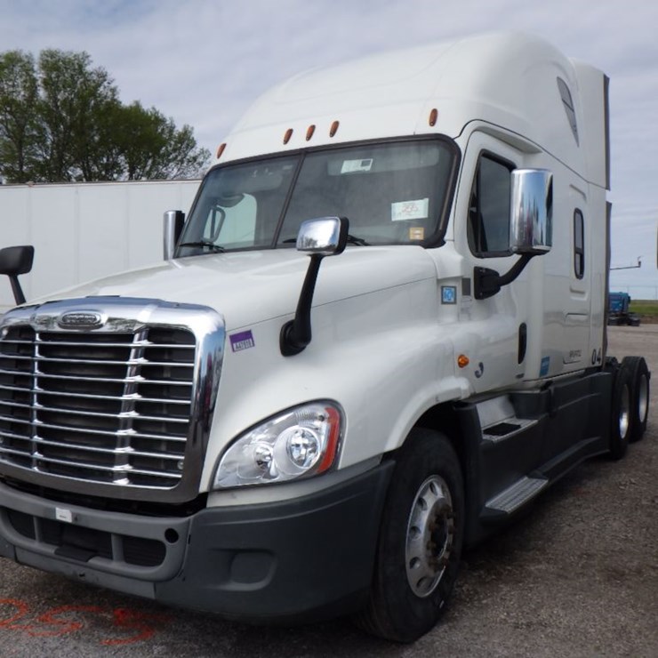 2017 FREIGHTLINER CASCADIA 125 EVOLUTION