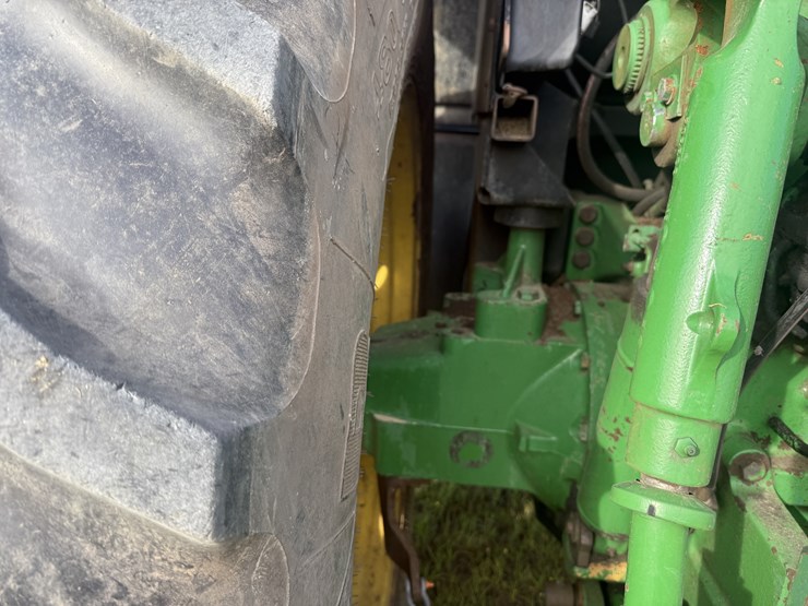 1996-john-deere-7700-image-12