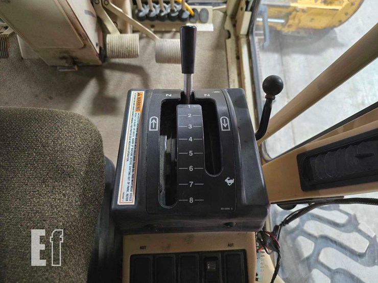 1996-caterpillar-140h-image-19