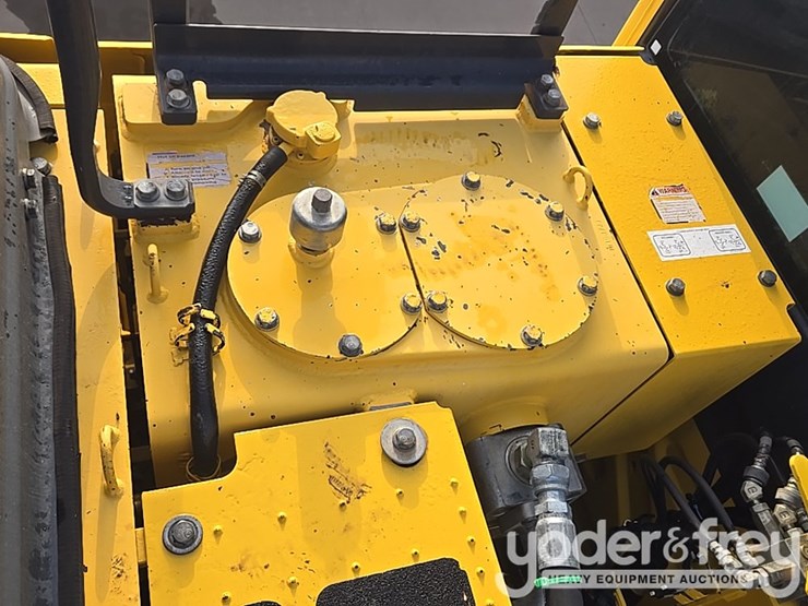 2020-komatsu-pc360-lc-11-image-87