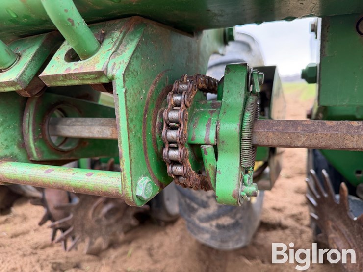 john-deere-1720-image-15