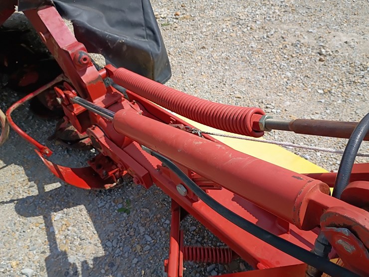 new-holland-616-image-15