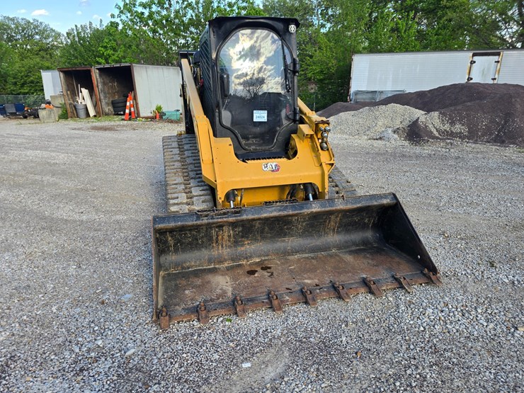 2023-caterpillar-299d3-xe-image-25