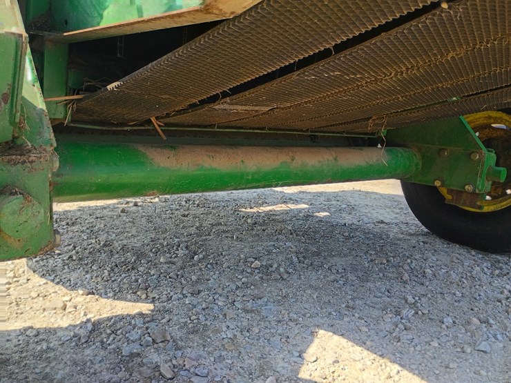 john-deere-456-image-37