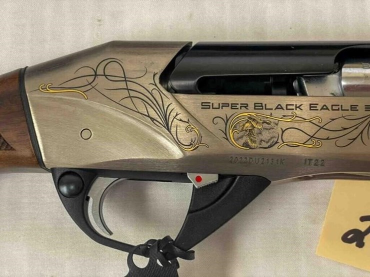 benelli-shotgun-image-6