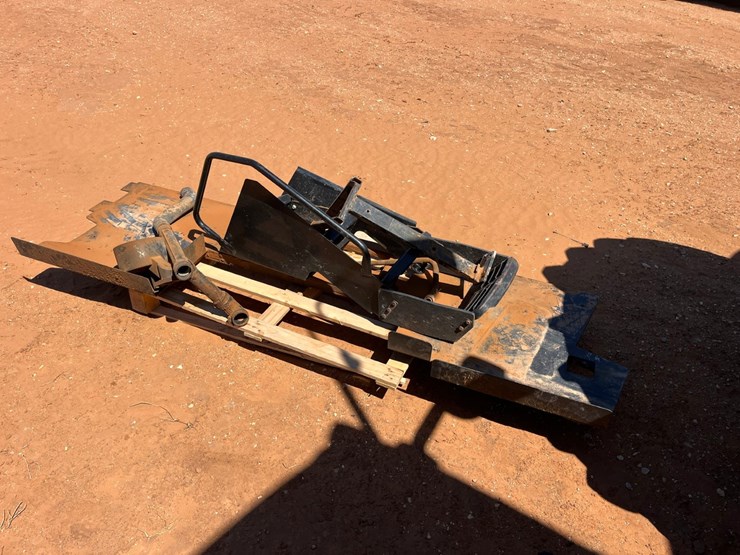 2015-challenger-mt675e-image-18