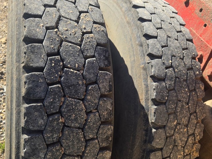 1987-peterbilt-379-image-88