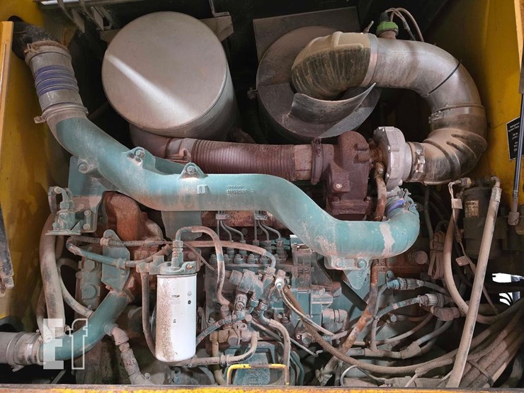 2004-volvo-g740b-image-24