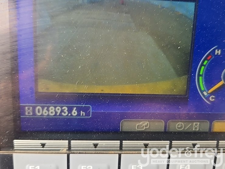 2020-komatsu-pc360-lc-11-image-111