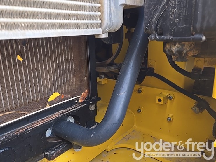 2020-komatsu-pc360-lc-11-image-50