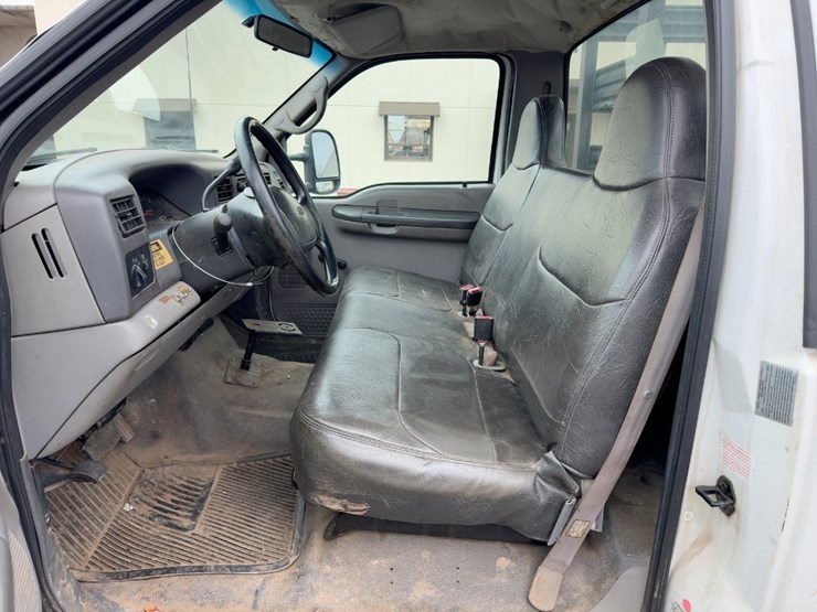 1999-ford-f450-image-16