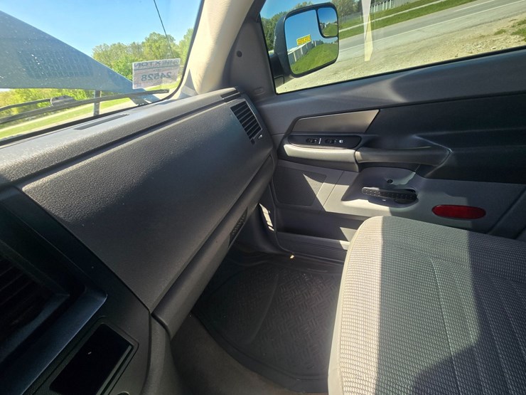 2008-dodge-ram-2500-image-35