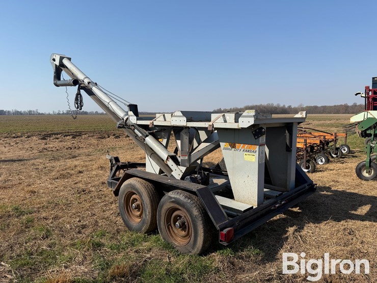 2004-crustbuster-speed-king-90725300-seed-tender-image-7