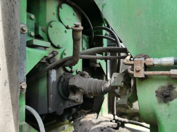 john-deere-9320-image-10