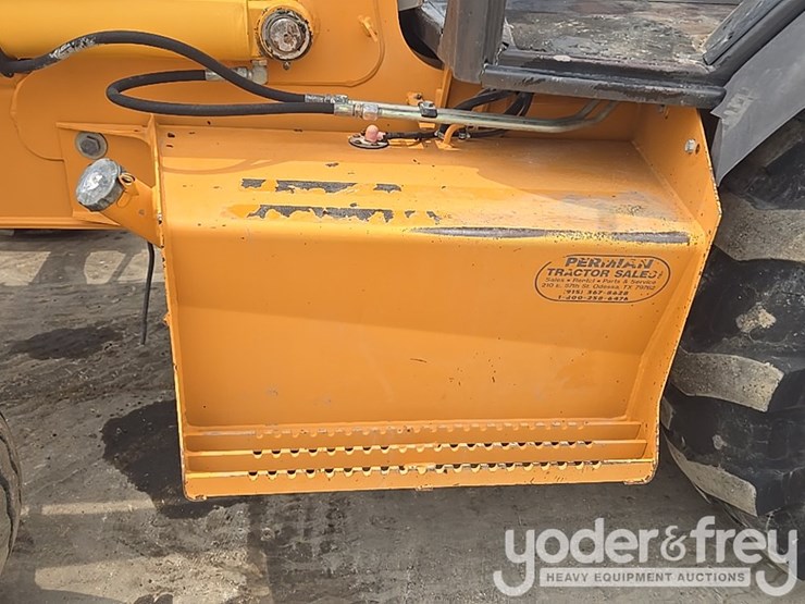 2004-case-580m-image-69