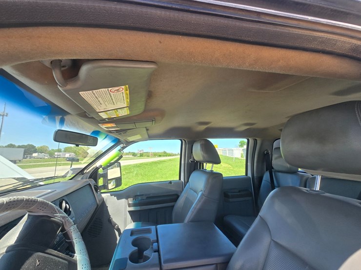 2011-ford-f350-image-35