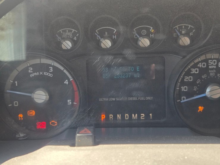 2011-ford-f350-image-45