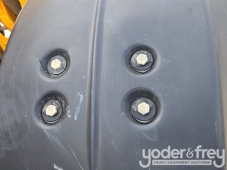 2017-jcb-510-56-image-78