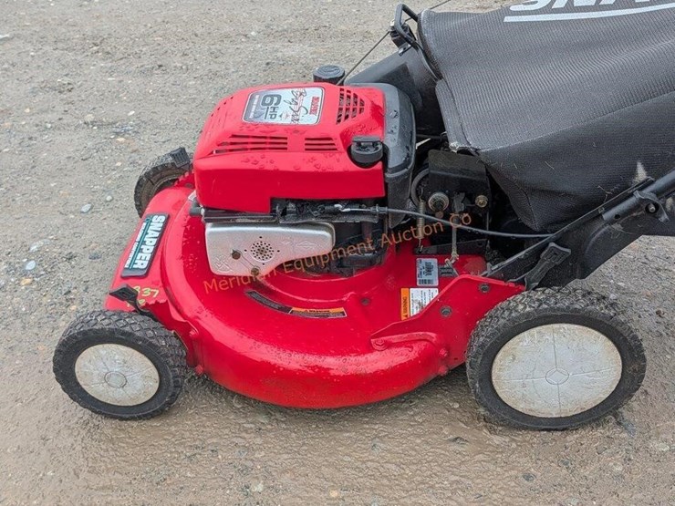 snapper-hi-vac-lawn-mower-image-7