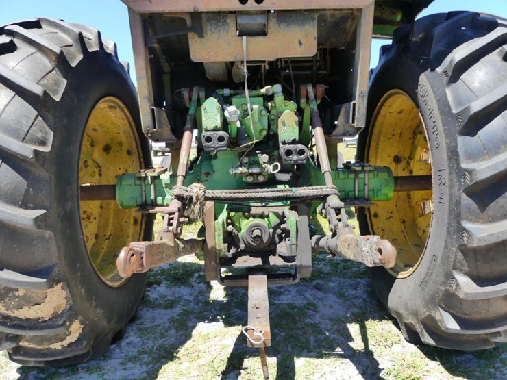 john-deere-4055-image-5