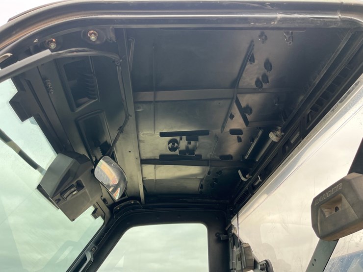 2019-polaris-ranger-image-13