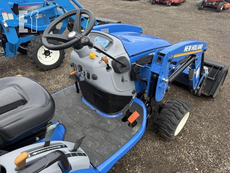2022-new-holland-workmaster-25s-image-17