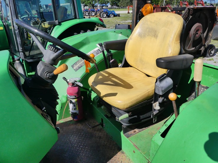 john-deere-6115d-image-11