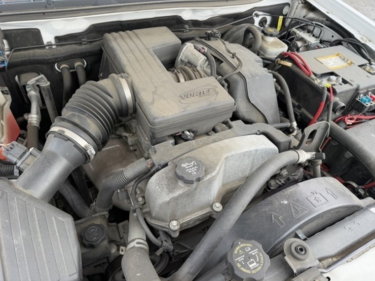 2008-chevrolet-colorado-image-13