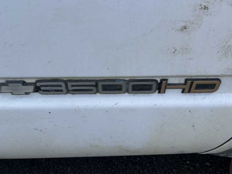 1997-chevrolet-3500-image-14