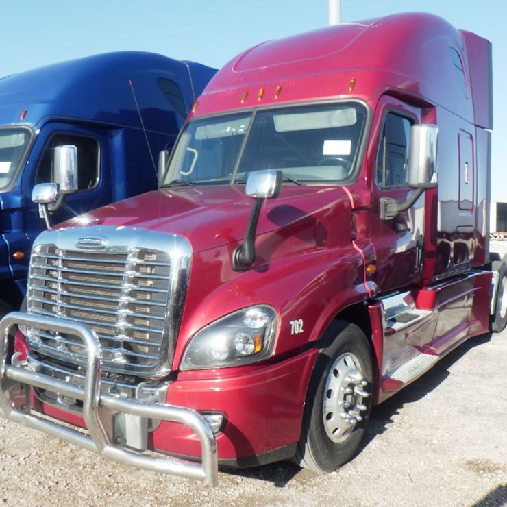 2020 FREIGHTLINER CASCADIA 125