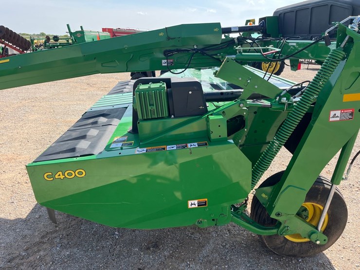 2023-john-deere-c400-image-17