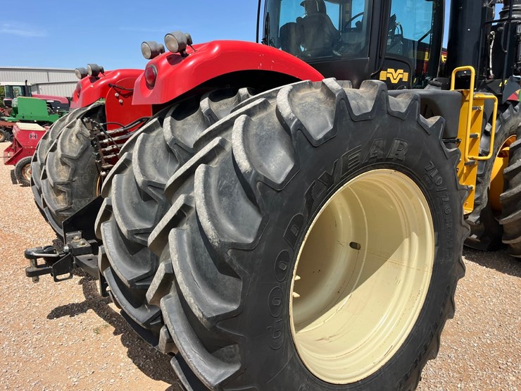 2017-versatile-610-image-11