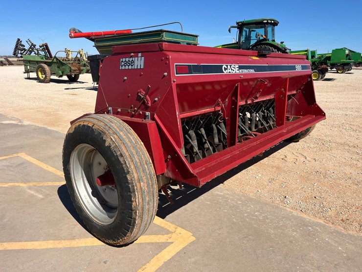 case-ih-5100-image-10