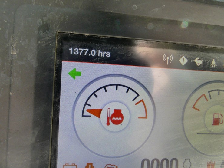 2022-bobcat-s76-image-17