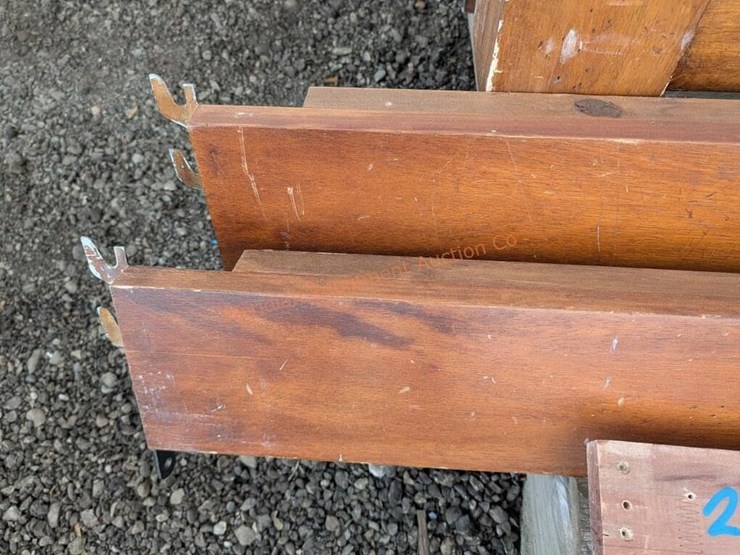 rustic-style-queen-bed-frame-image-9