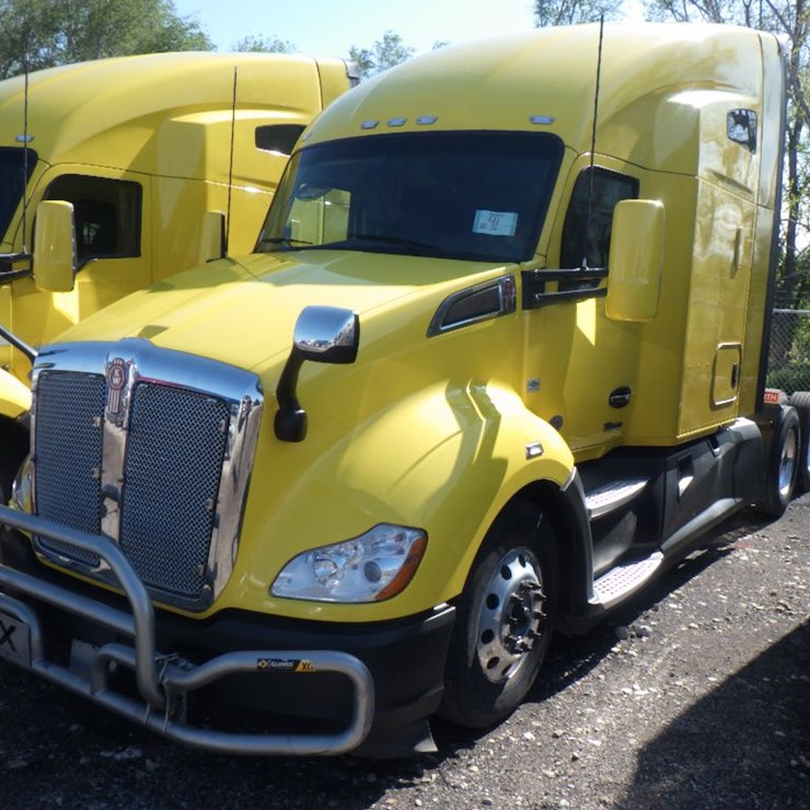 2022 KENWORTH T680