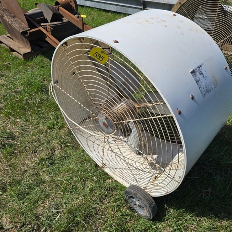 #585 • Shaefer Barn Fan
