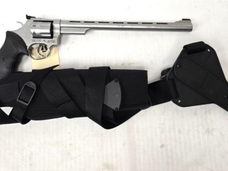 taurus-revolver-image-10