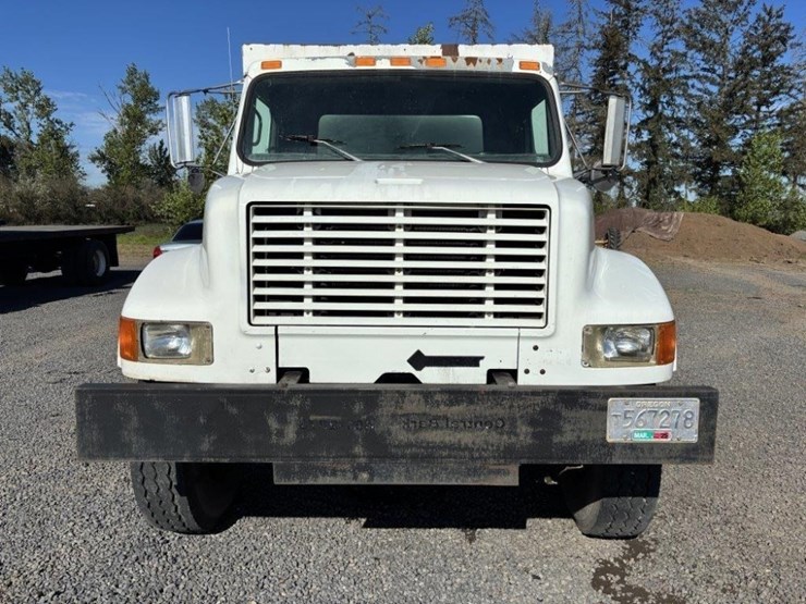 1994-international-4700-image-8