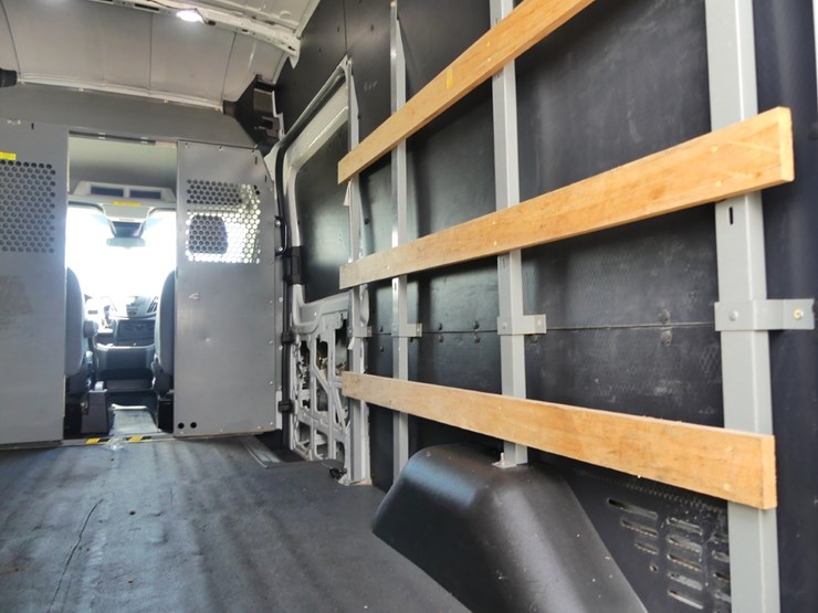 2018-ford-transit-image-6